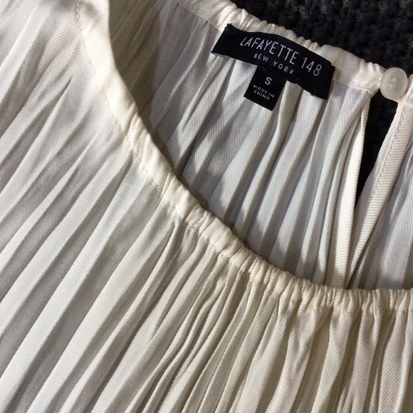 LAFAYETTE 148 SLEEVELESS SILK BLOUSE SIZE SMALL - Picture 2 of 7